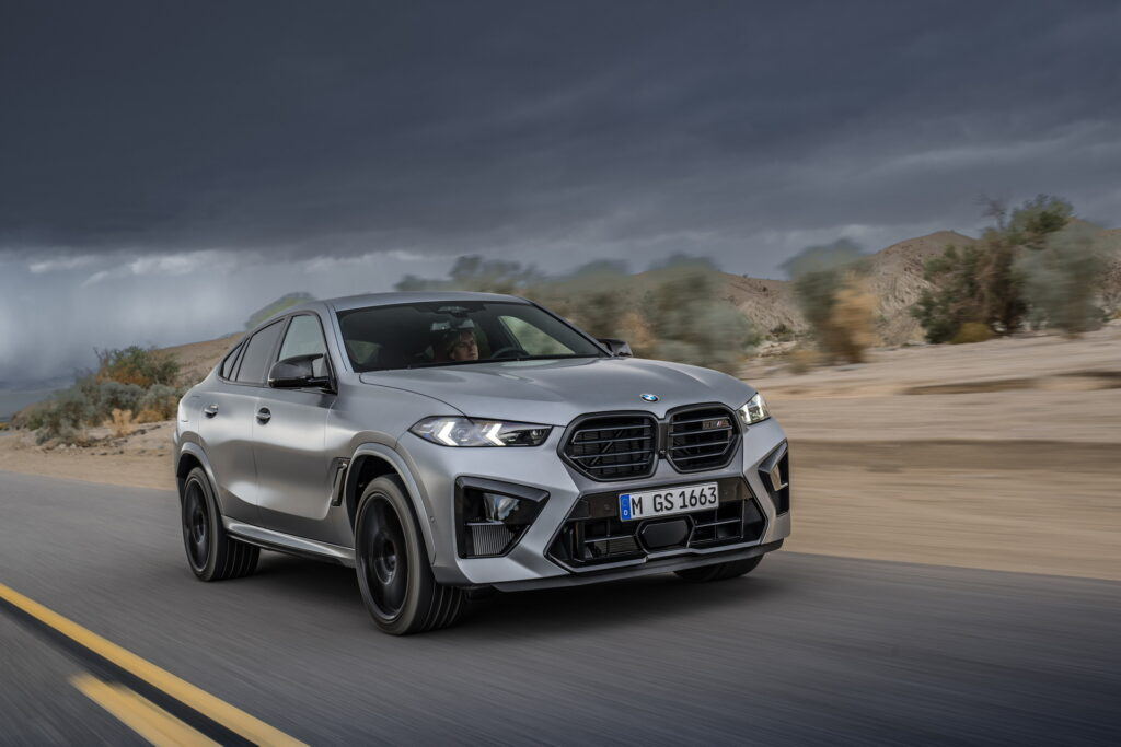 BMW X5 M e X6 M 2024: le foto