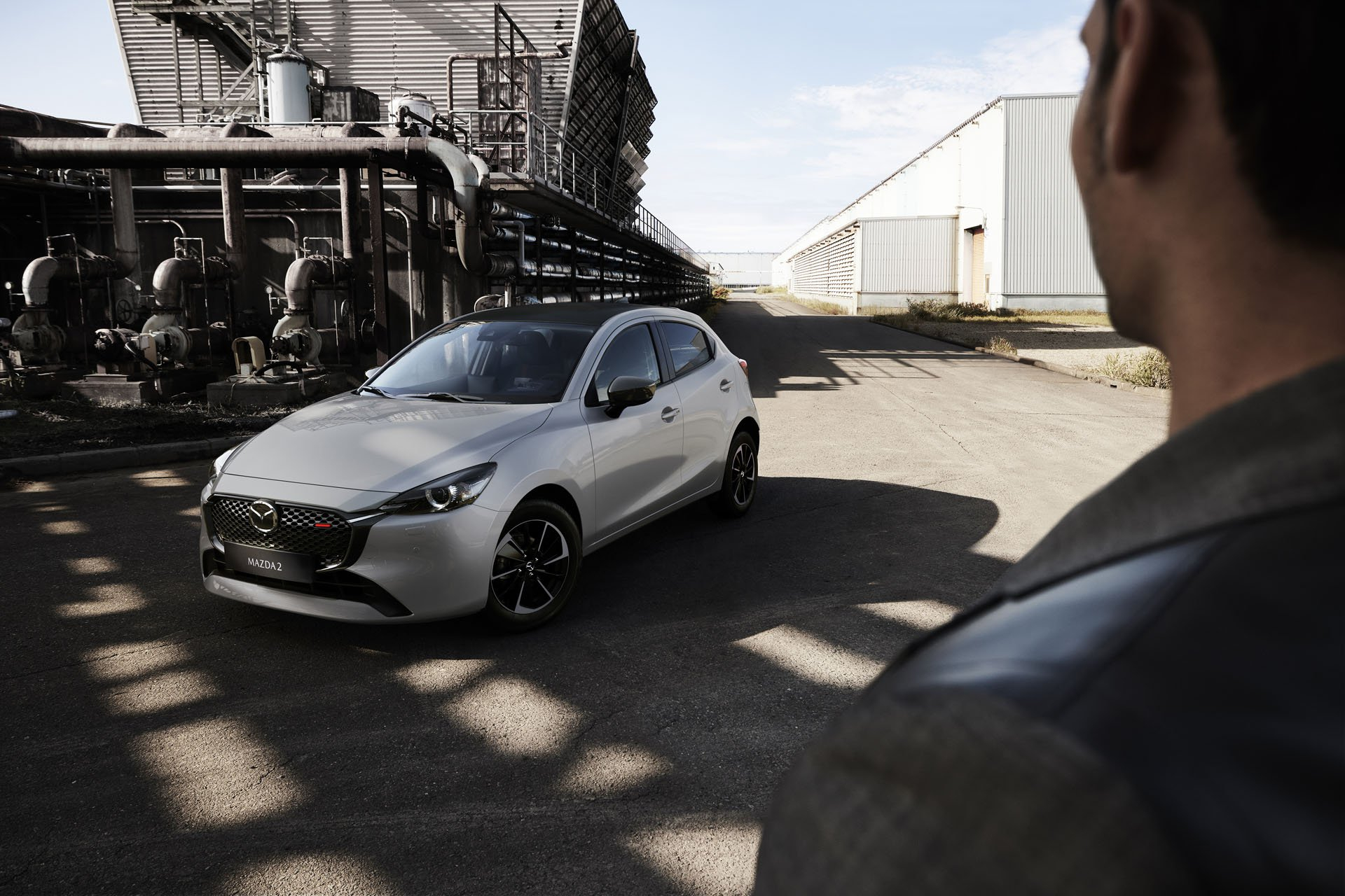 Nuova Mazda2 2023: le immagini ufficiali