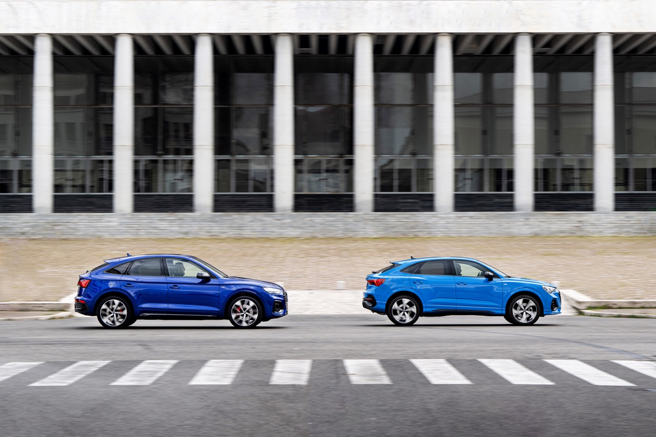 Audi Q3 e Q5  Identity Black: le foto