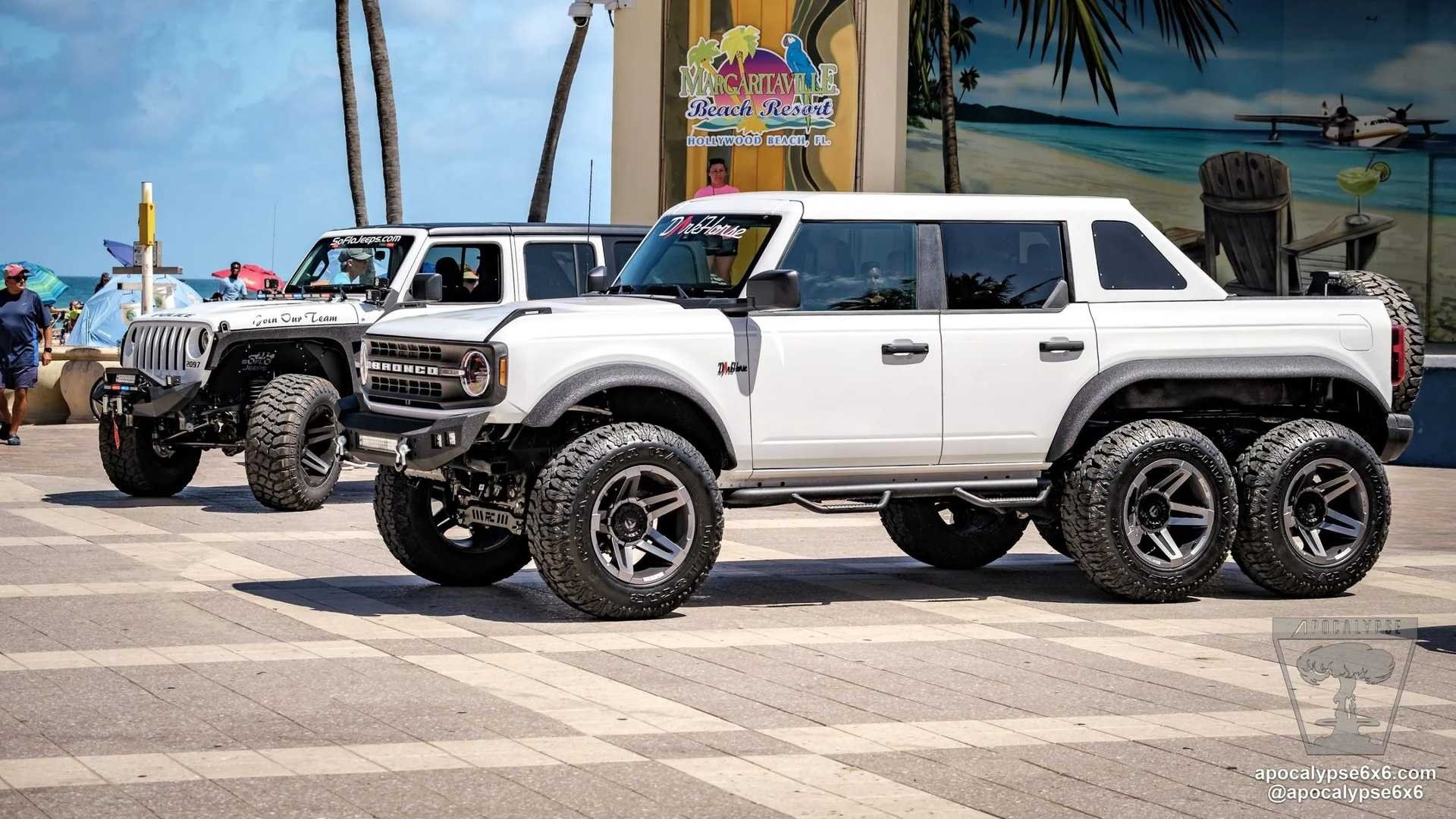 Ford Bronco 6×6: le immagini ufficiali