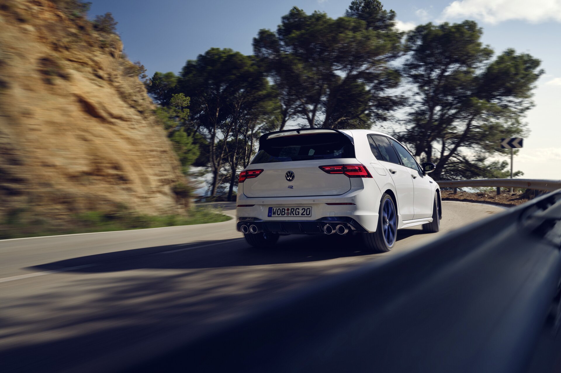 Golf R 20 Years edition: immagini ufficiali