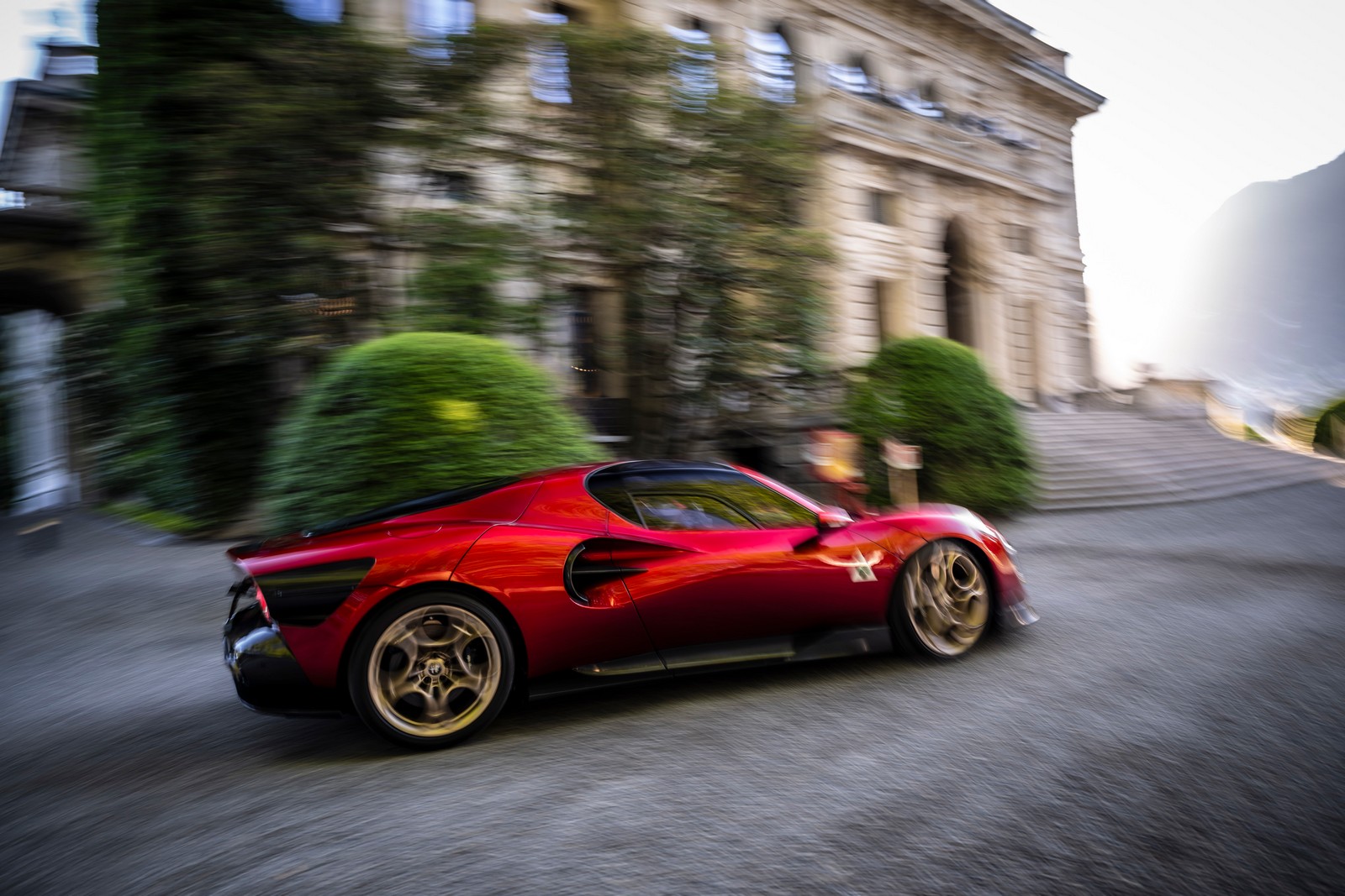 Alfa Romeo 33 Stradale