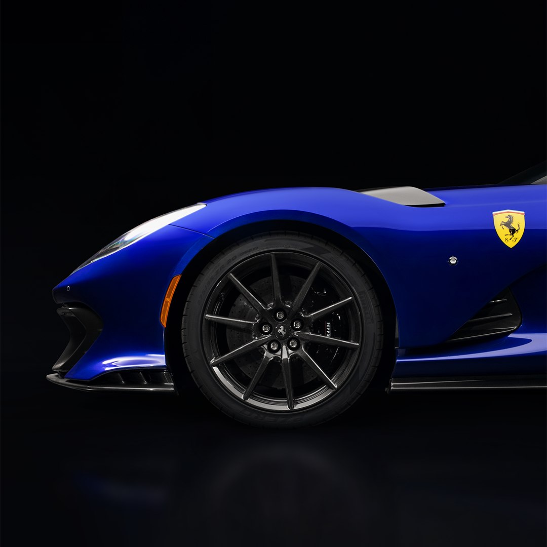 Ferrari 812 Competizione