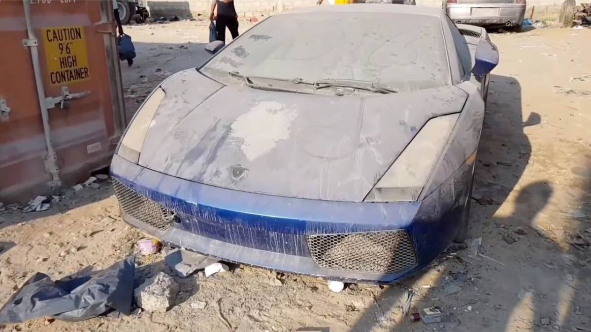 Supercar abbandonate a Dubai, meglio lasciarle perdere: tante le truffe