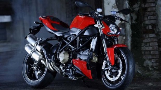 In Arrivo Le Super Naked Ducati Streetfighter E Streetfighter S Motoblog