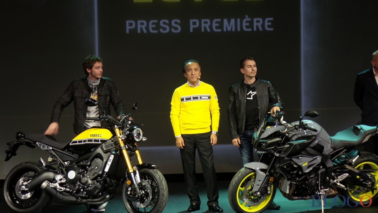 Rossi E Lorenzo Presentazione Yamaha Motoblog