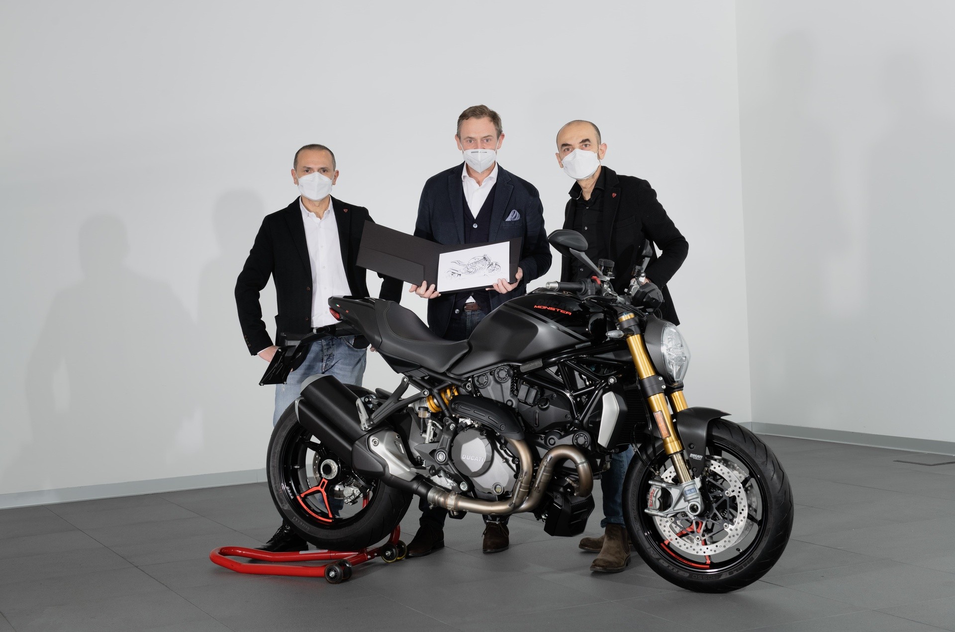 ducati-monster-1200s