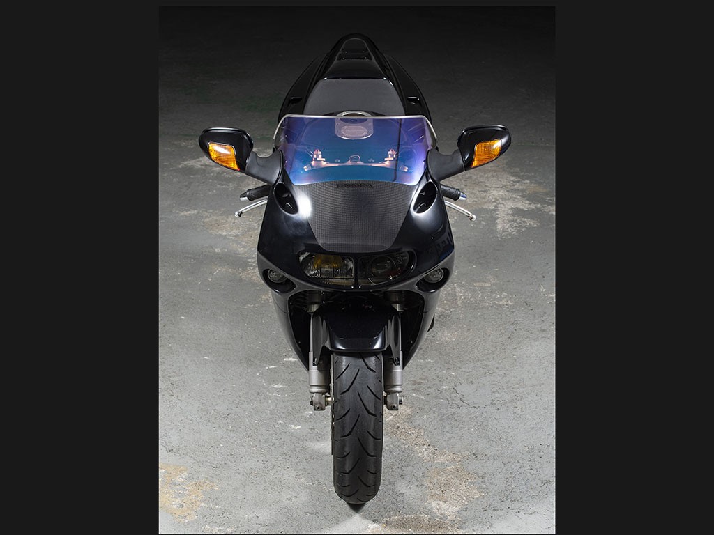 honda-nr750-nera