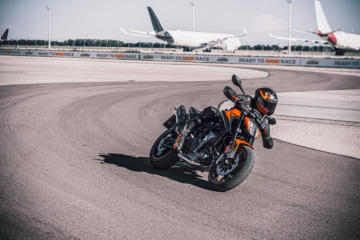 KTM 890 Duke 2021