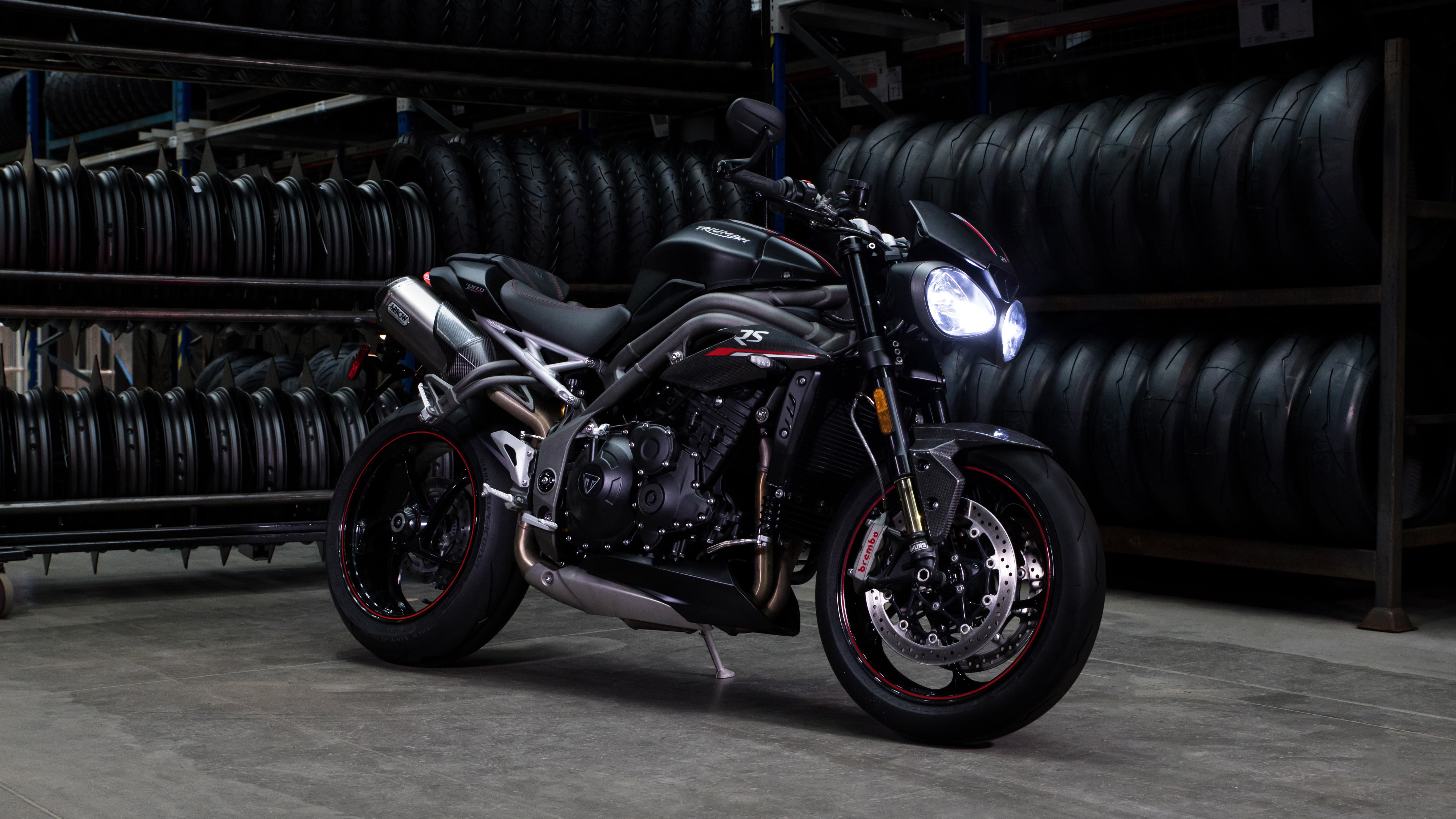 Triumph Speed Triple: la storia