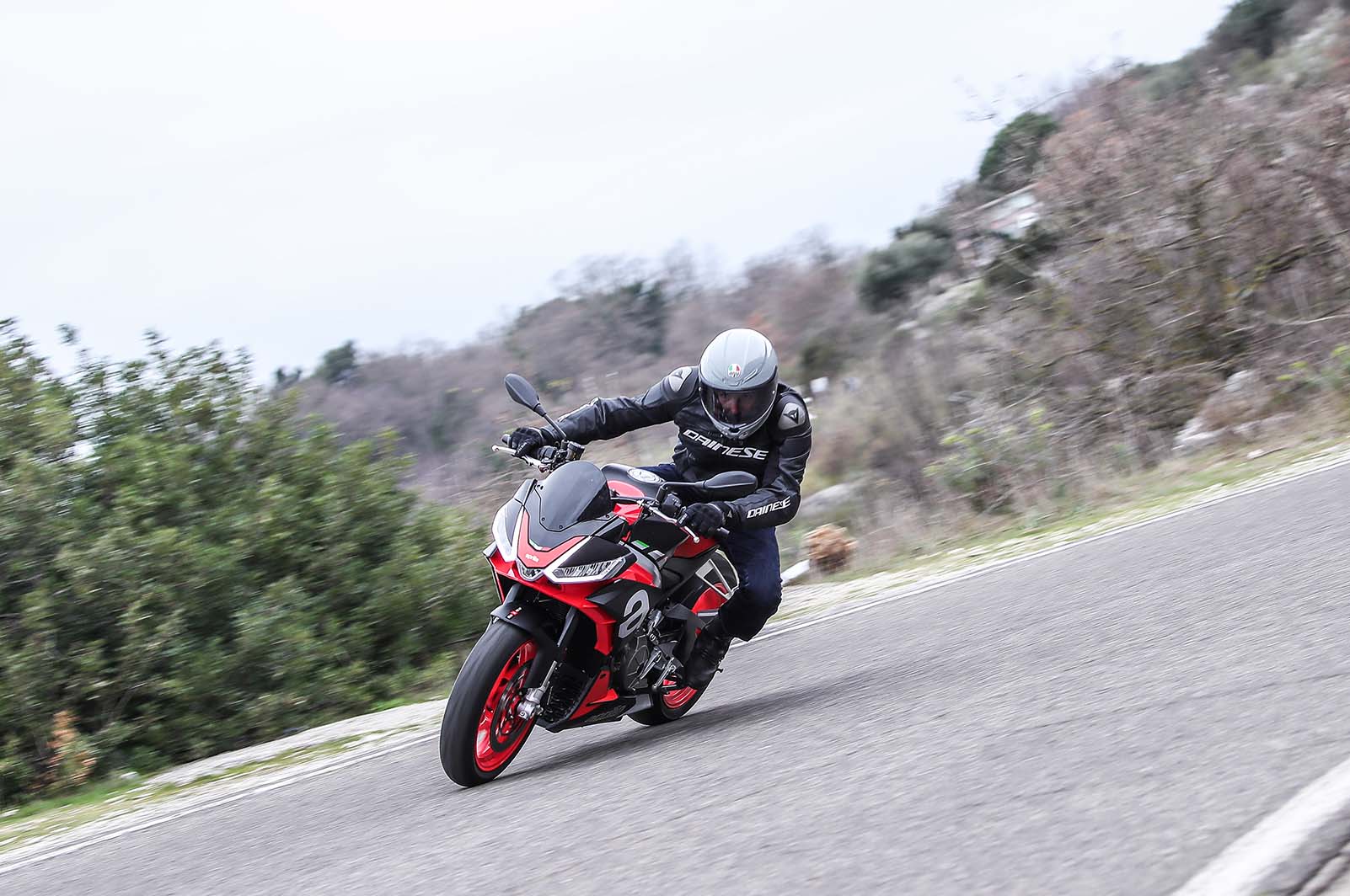 Aprilia Tuono 660, le foto della prova