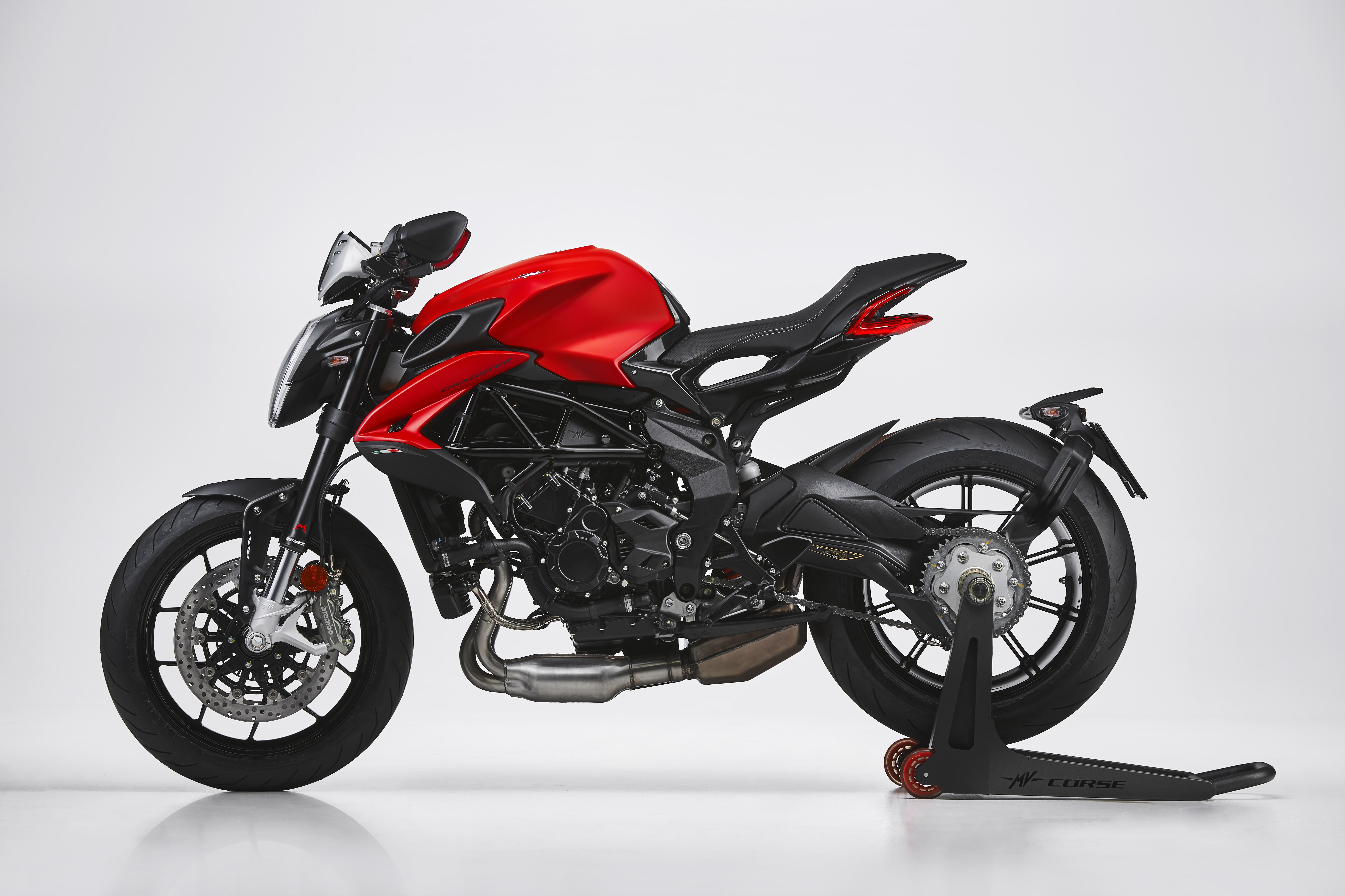 MV Agusta Dragster RR, RR SCS e Rosso 2021