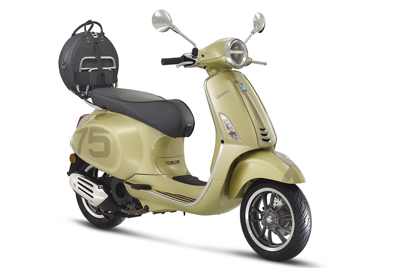 Vespa 75th