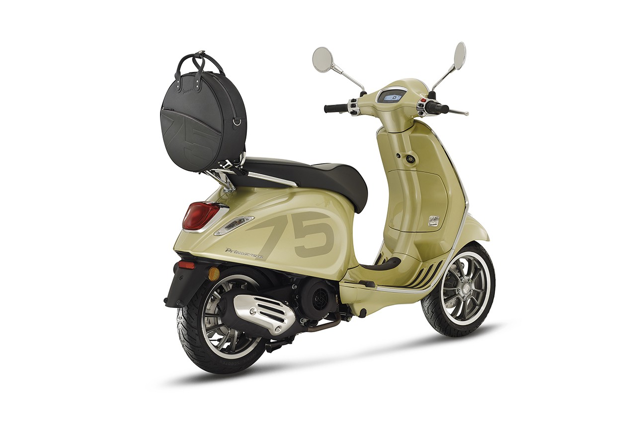 Vespa 75th