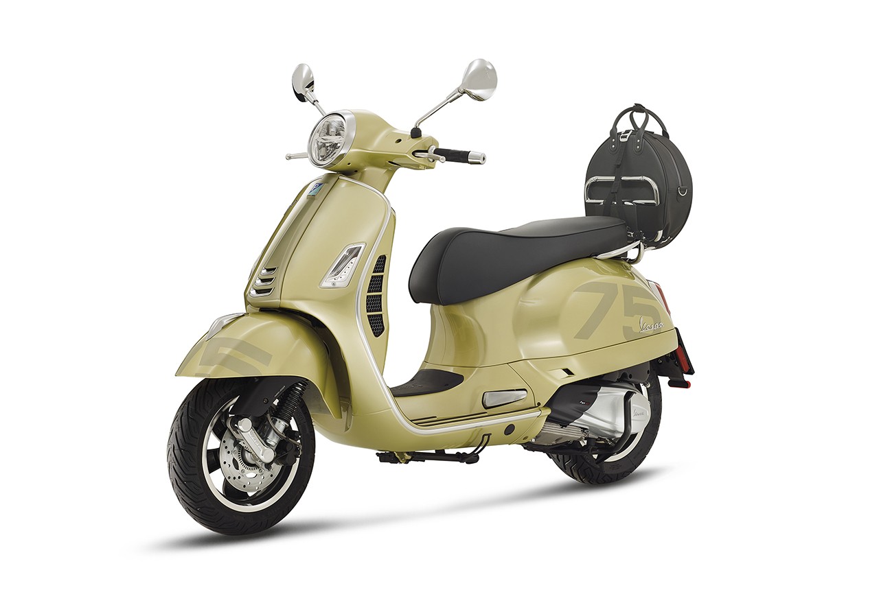 Vespa 75th