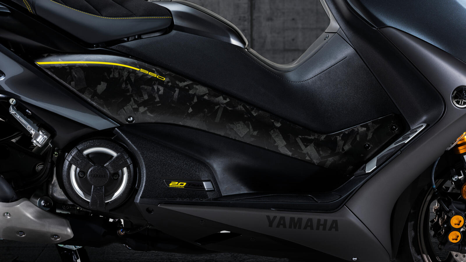 Yamaha TMAX 20° Anniversario - La gallery