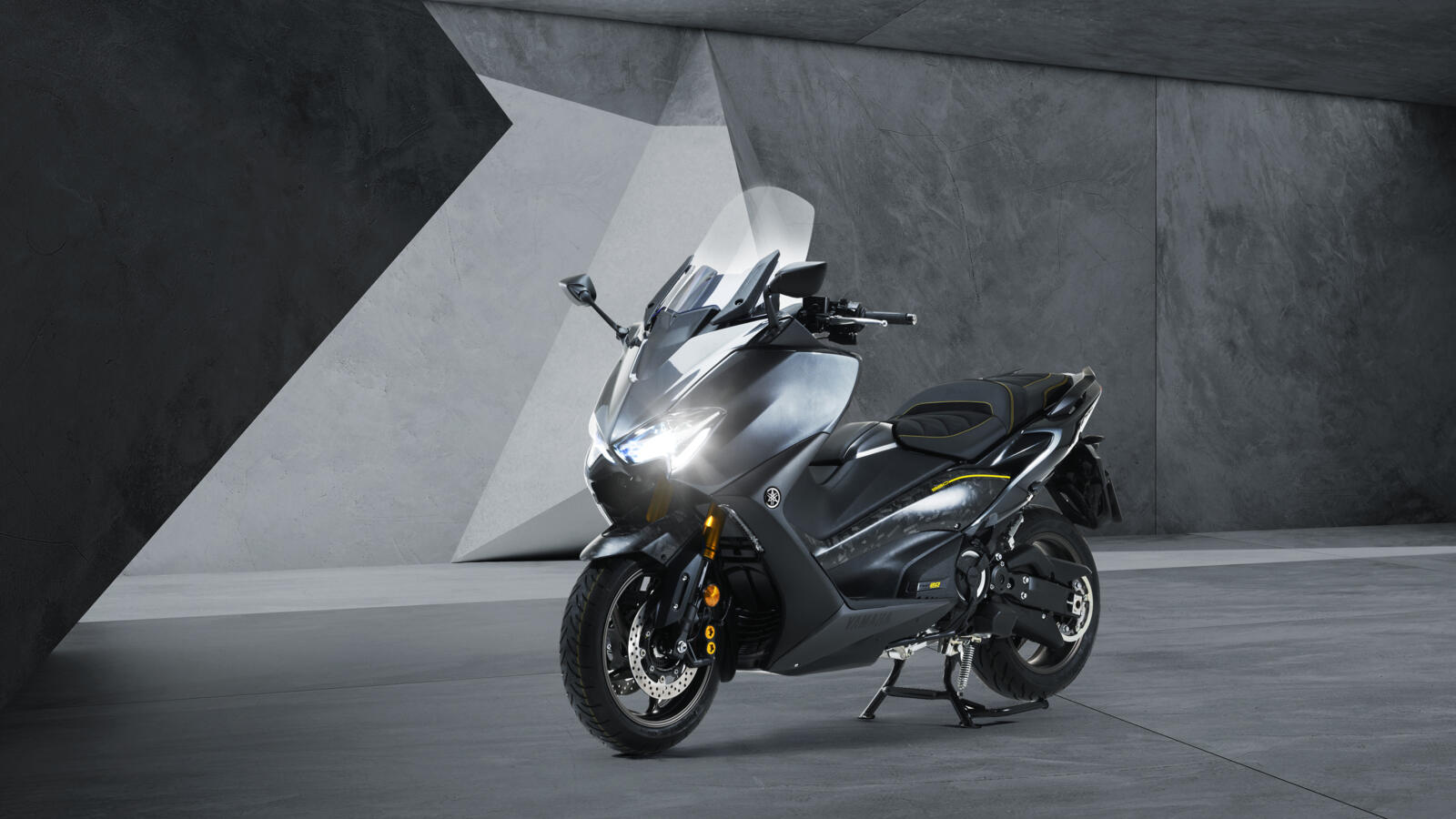 Yamaha TMAX 20° Anniversario - La gallery