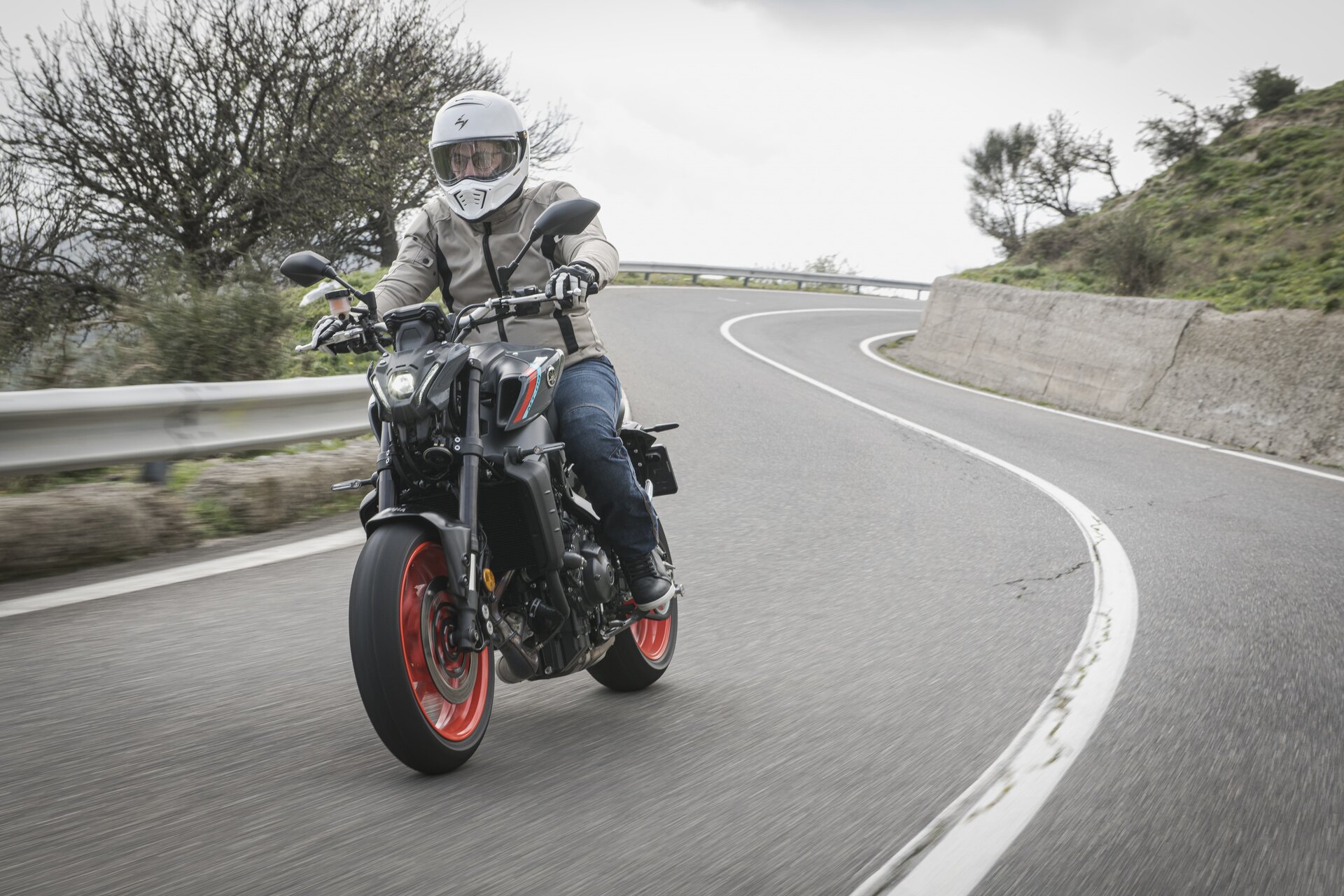 Yamaha MT-09 2021: la prova su strada