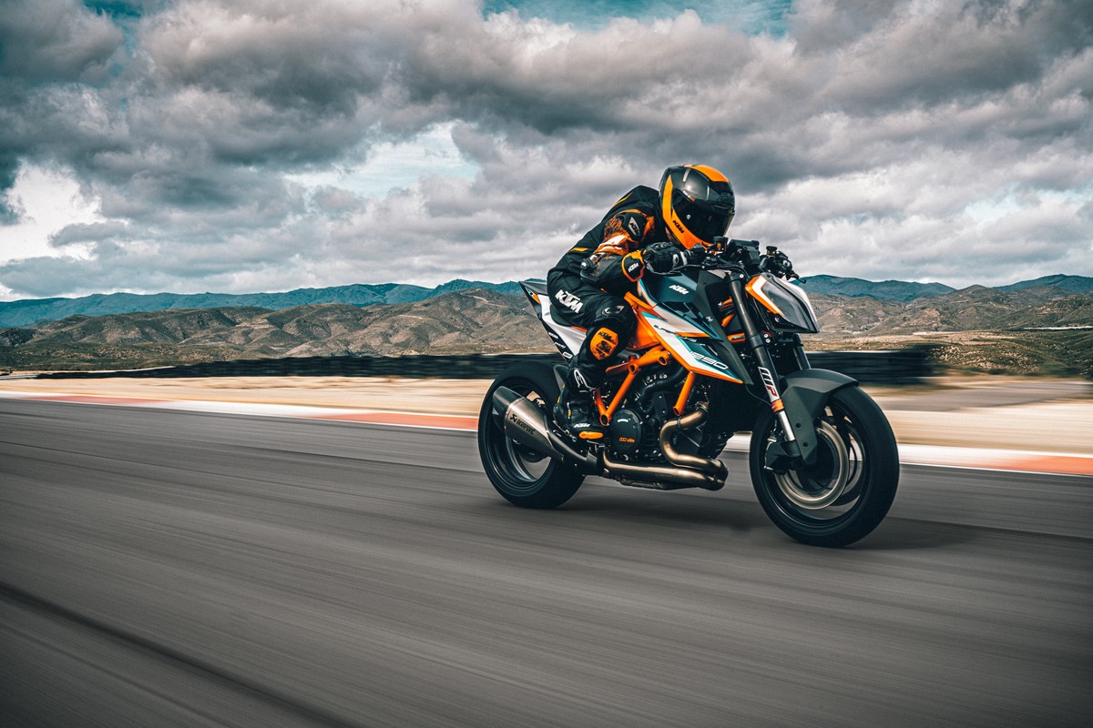 KTM 1290 Super Duke RR, 