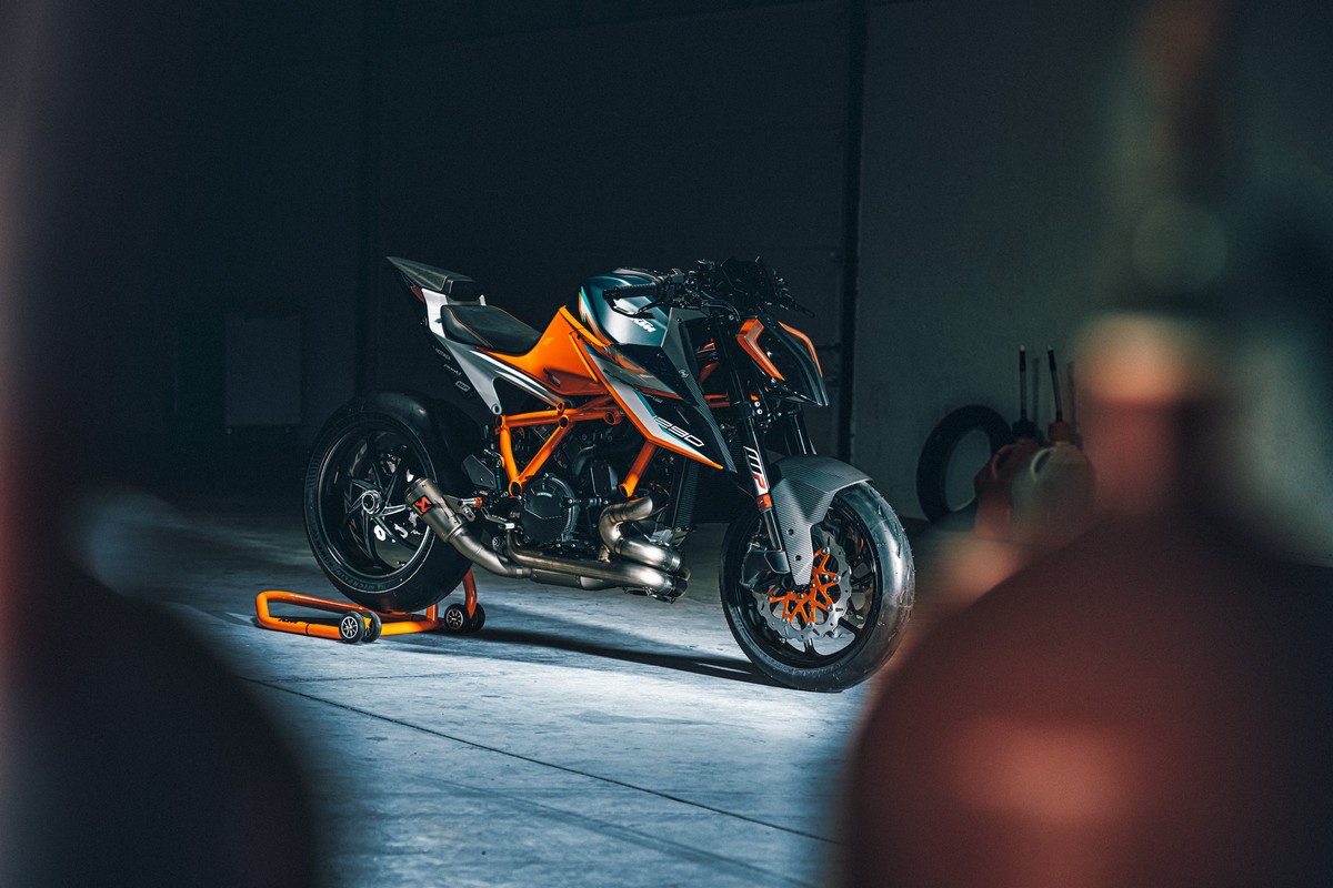 KTM 1290 Super Duke RR, 