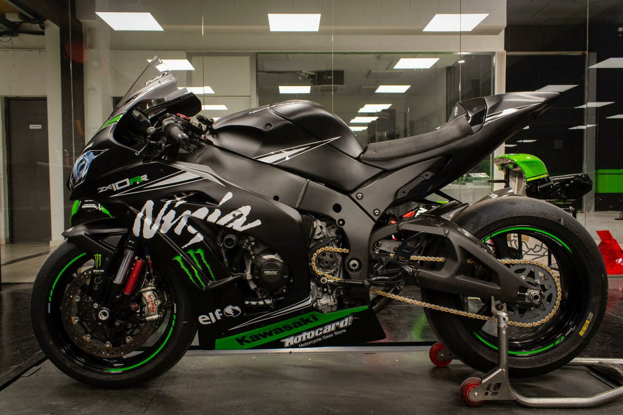 All'asta la Kawasaki ZX10RR MY 2016 di Jonathan Rea