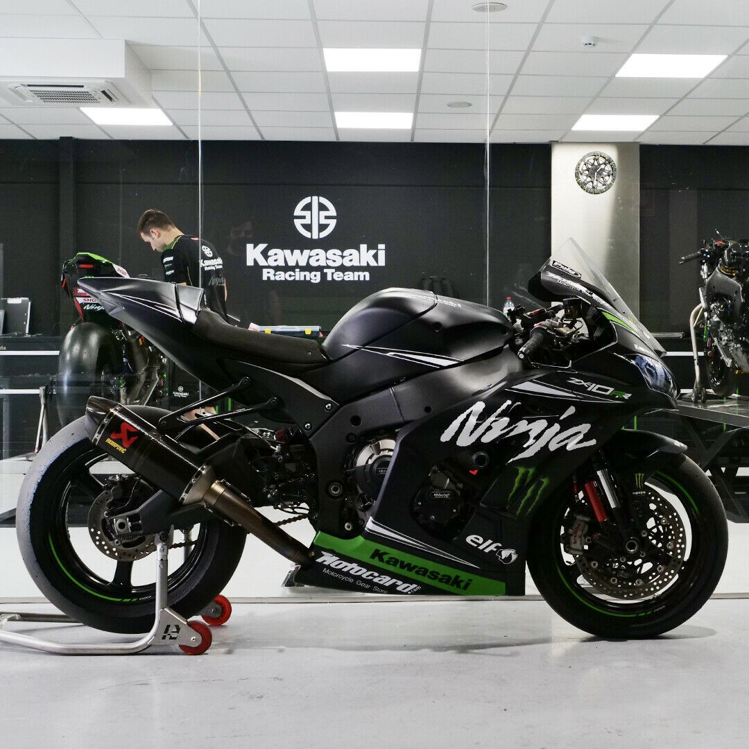 All'asta la Kawasaki ZX10RR MY 2016 di Jonathan Rea