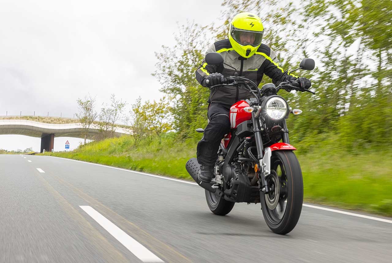 Yamaha XSR 125, le foto della prova