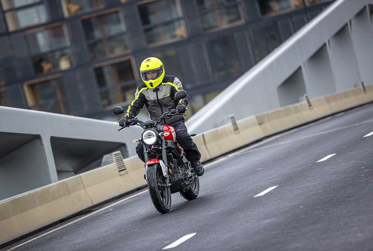 Yamaha XSR 125, le foto della prova