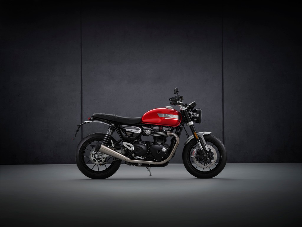 Triumph Speed Twin 2021: le foto