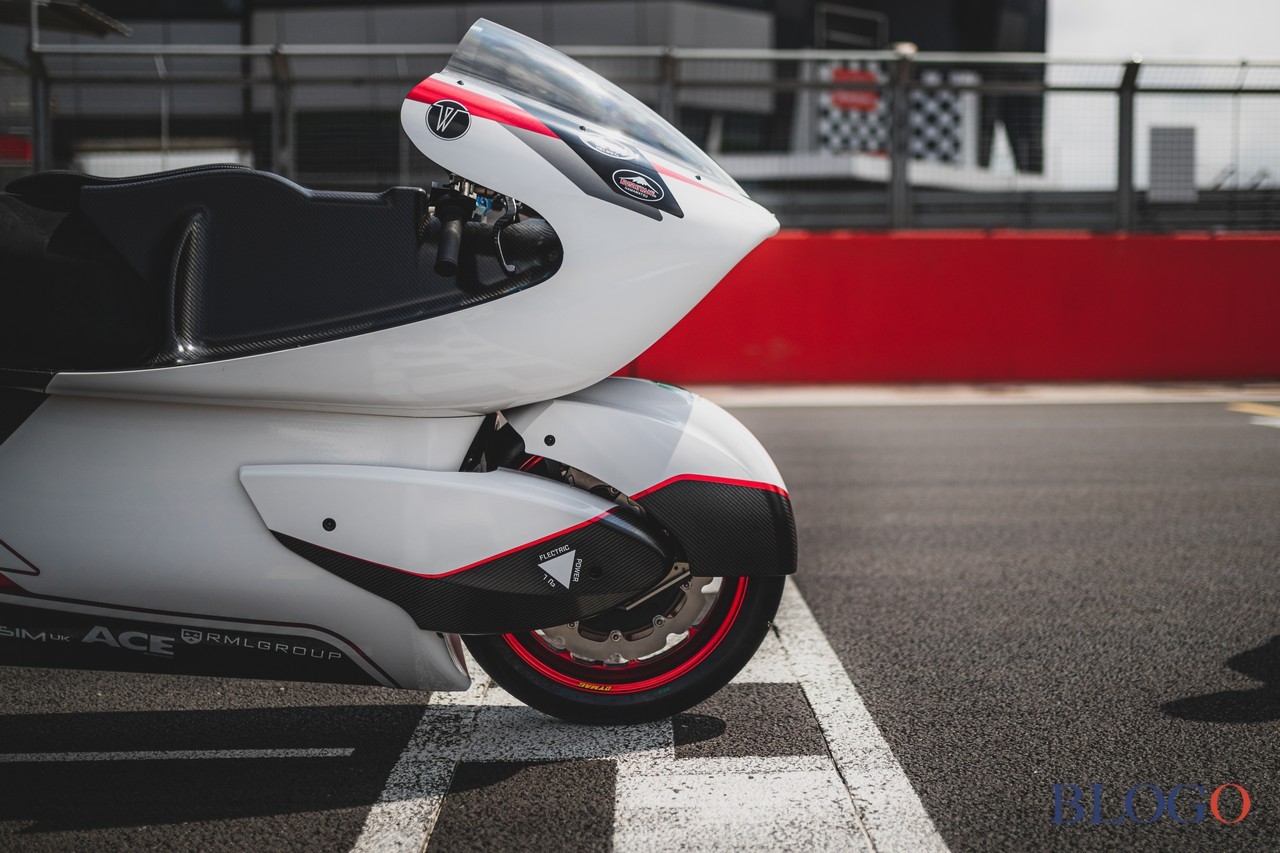 White Motorcycle Concepts | WMC250EV