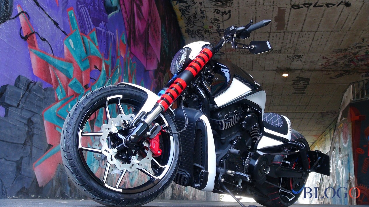 Harley-Davidson V-Rod 