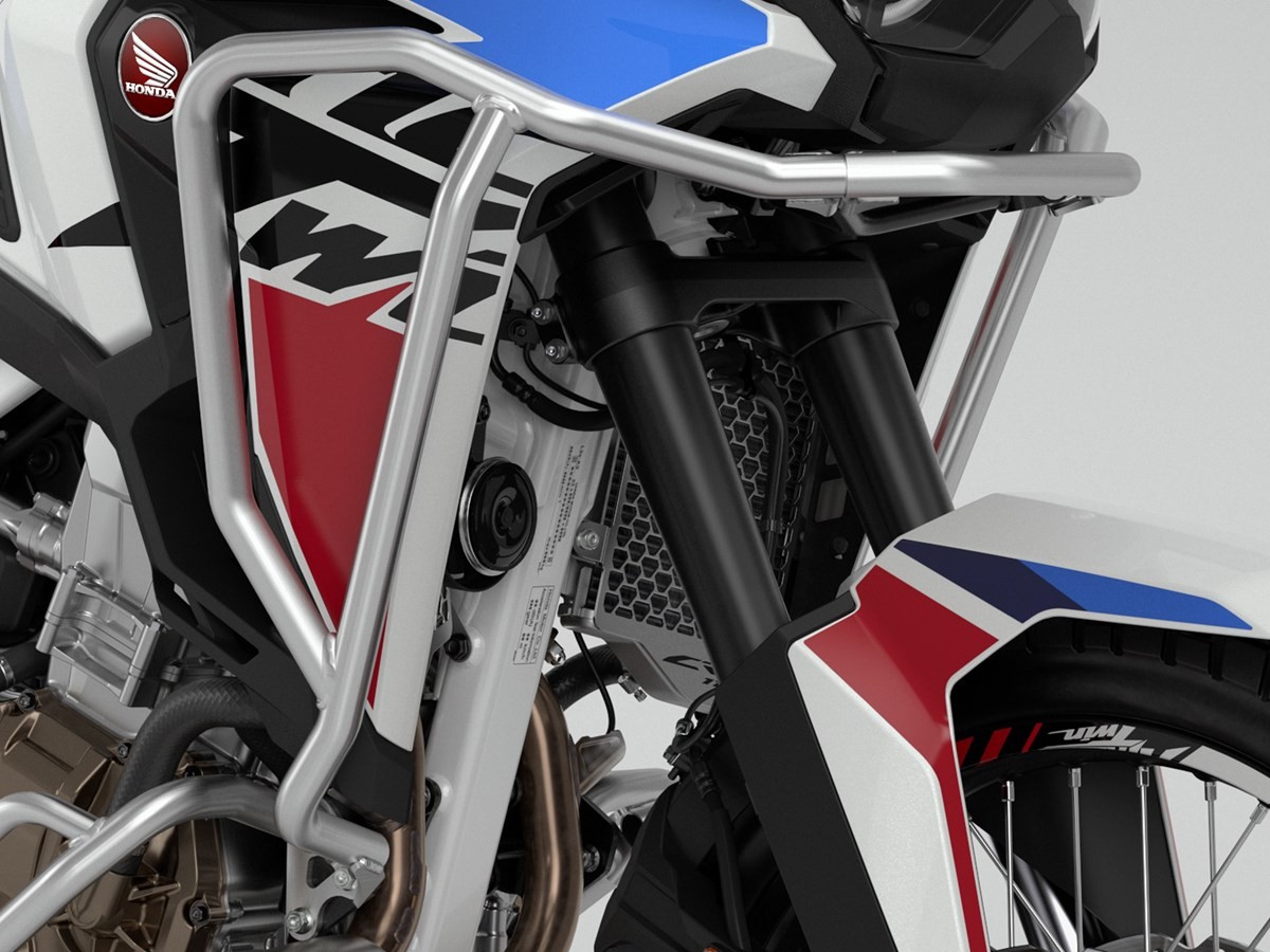 Honda CRF1100L Africa Twin 2022: la maxi enduro giapponese si rinnova