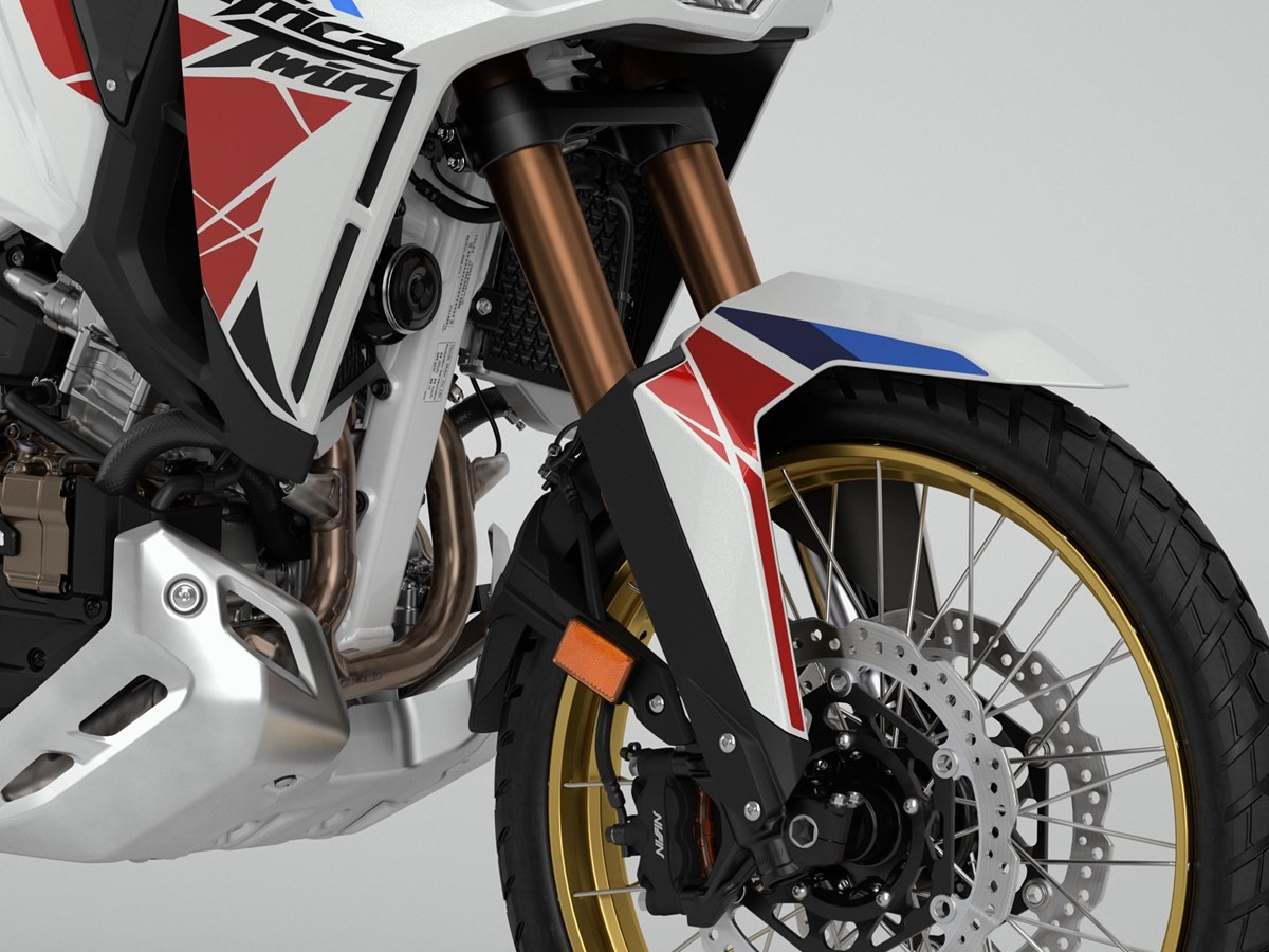 Honda CRF1100L Africa Twin 2022: la maxi enduro giapponese si rinnova