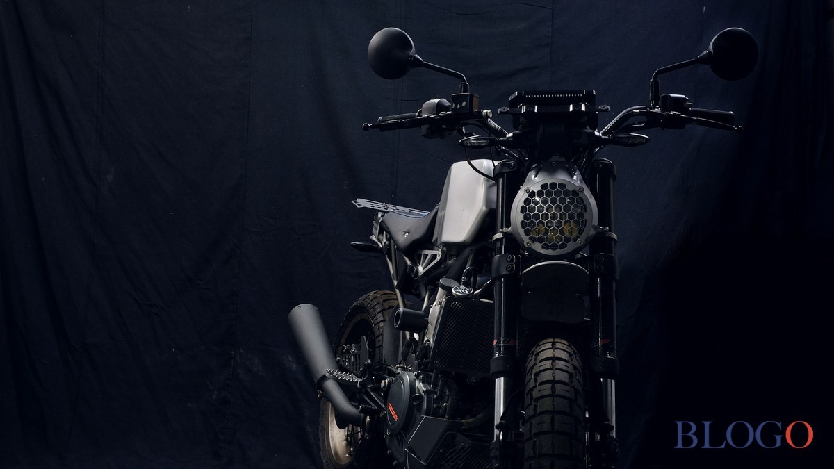 KTM 390 Duke Scrambler by BusyPeople