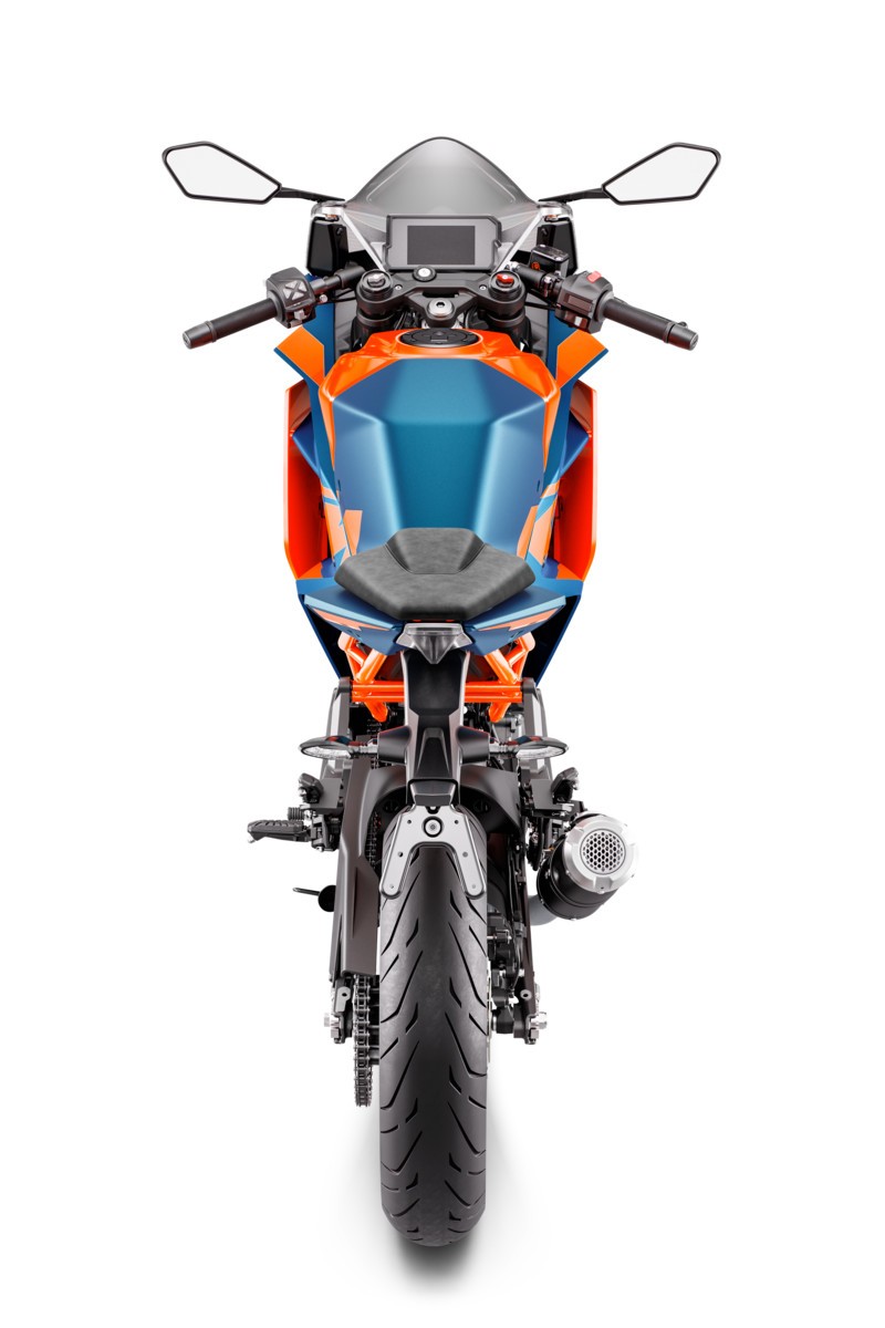 KTM RC 125 e RC 390 2022: le foto