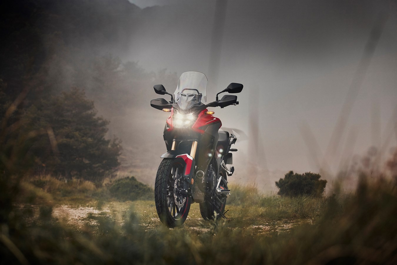 Honda CB500F, CB500R e CB500X 2022: le foto