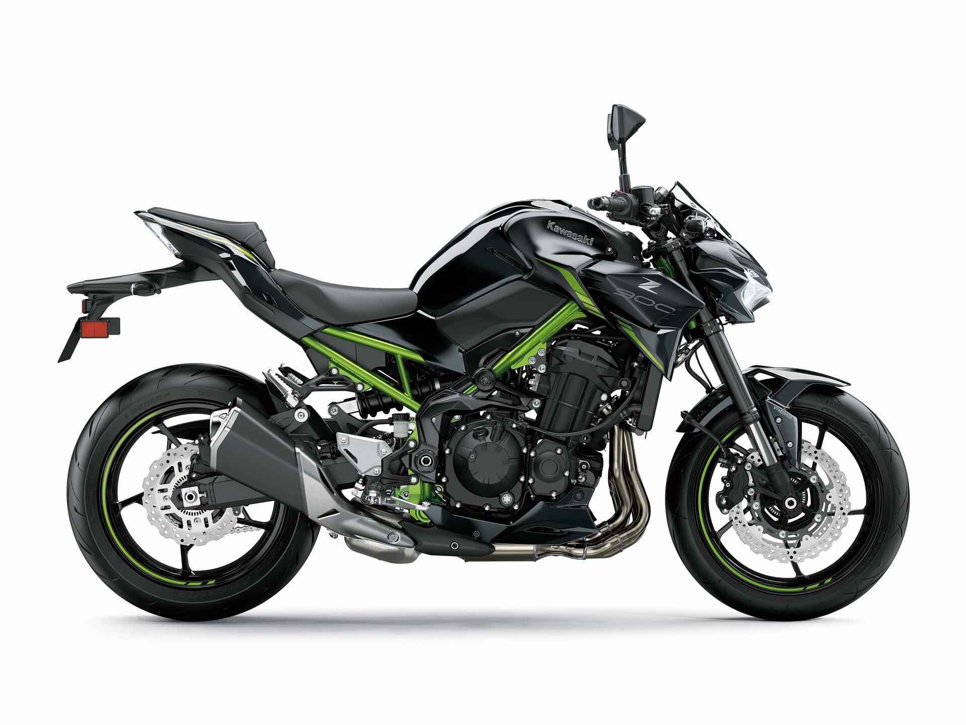 Kawasaki Z900 2022: le foto