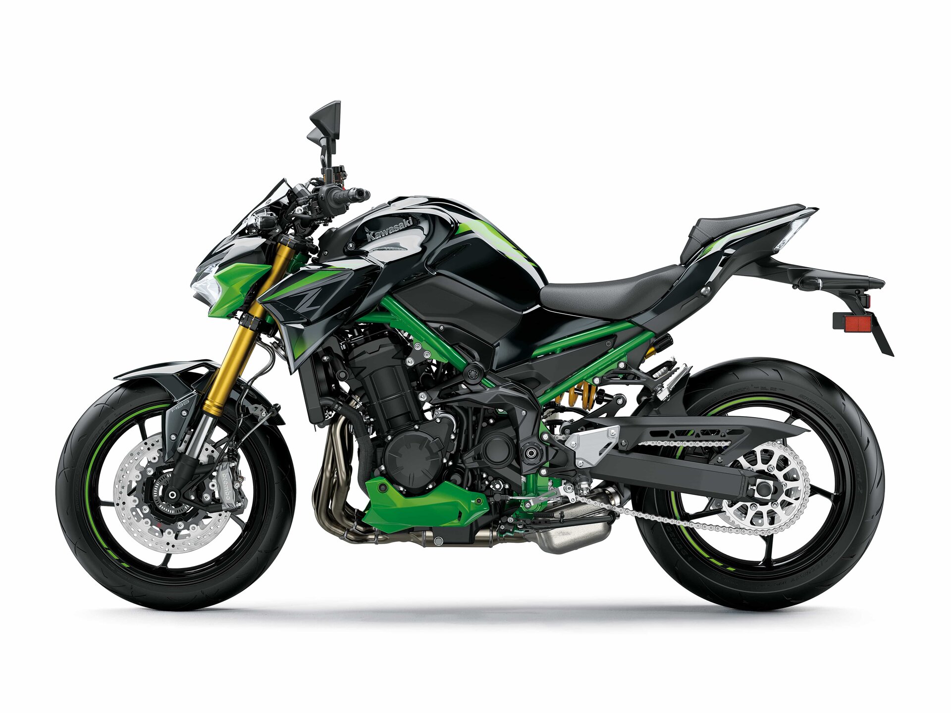 Kawasaki Z900 SE 2022: foto