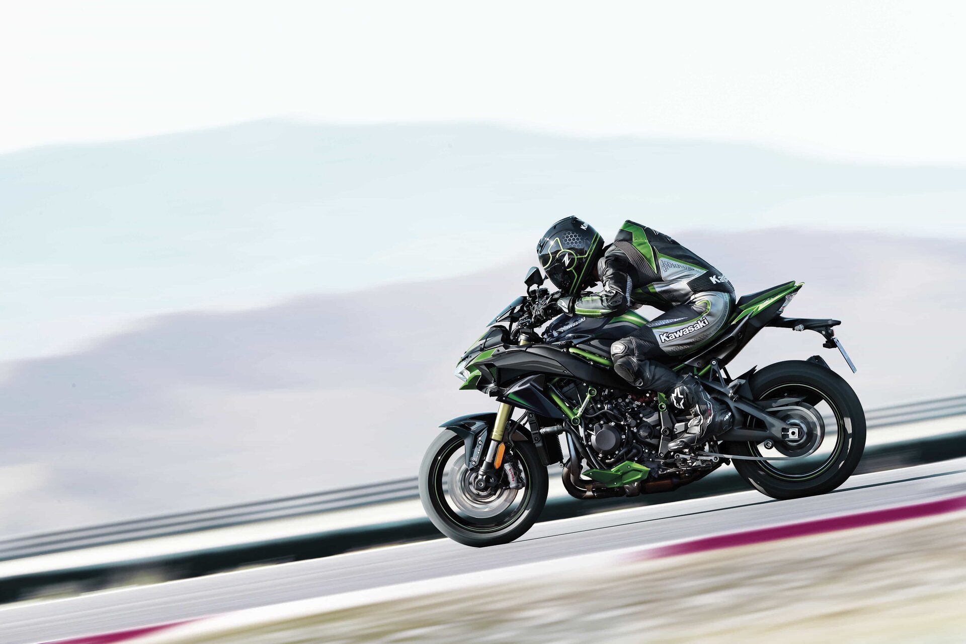 Kawasaki Z H2 SE 2022: foto