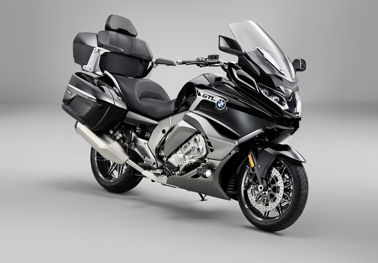 BMW K 1600, K 1600 GTL, K 1600 B e K 1600 Grand America 2022: le foto