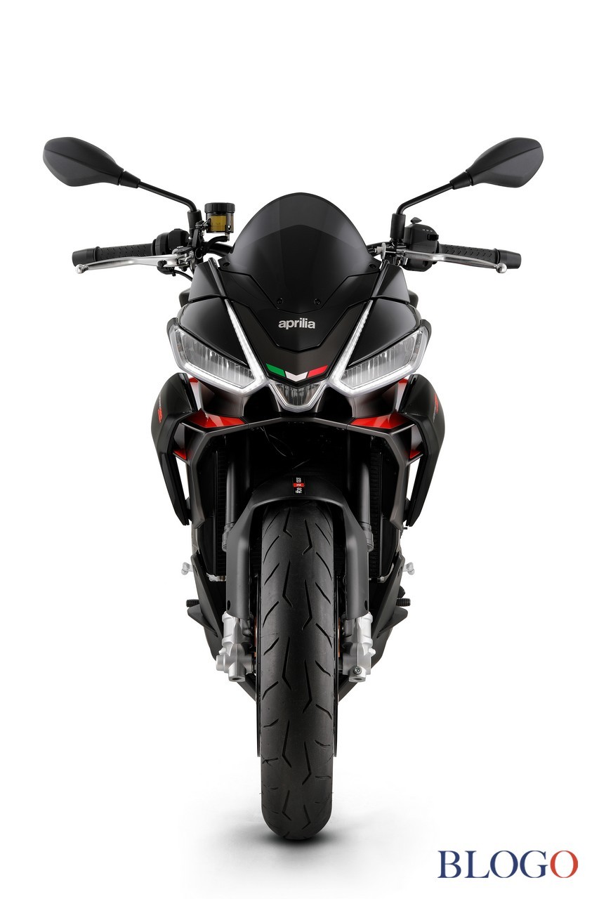 Aprilia Tuono 660 Factory | Live @ EICMA 2021