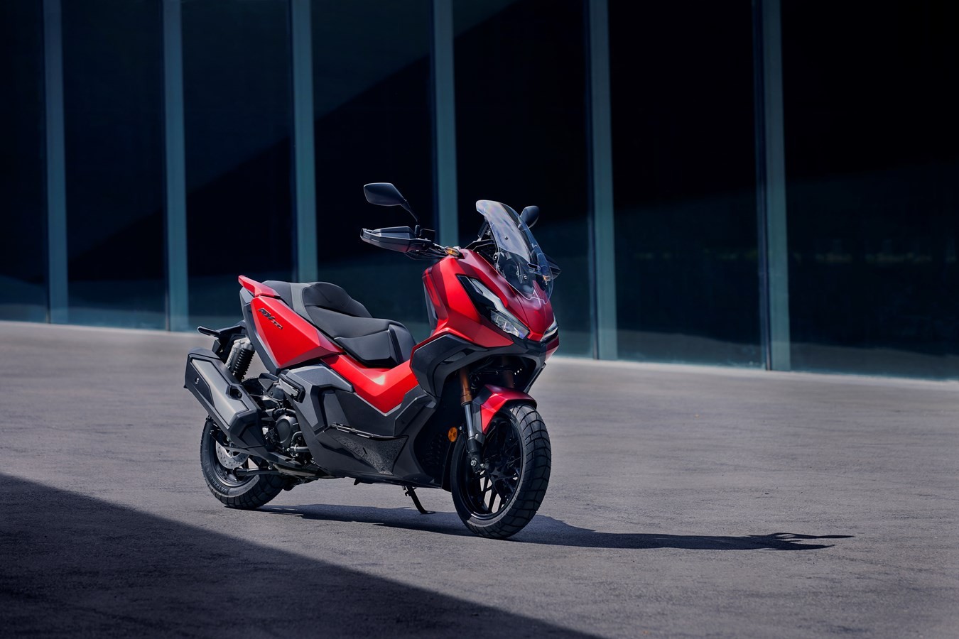 Eicma 2021, Honda svela il nuovo Urban Adventure: ecco ADV350