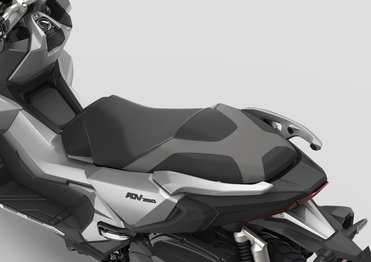 Eicma 2021, Honda svela il nuovo Urban Adventure: ecco ADV350