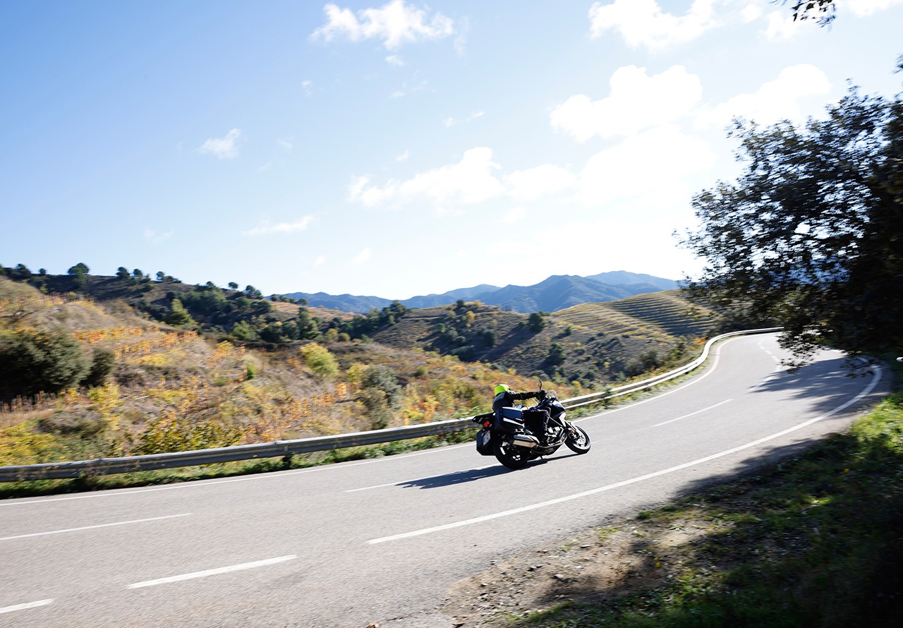 Honda NT1100, le foto della prova