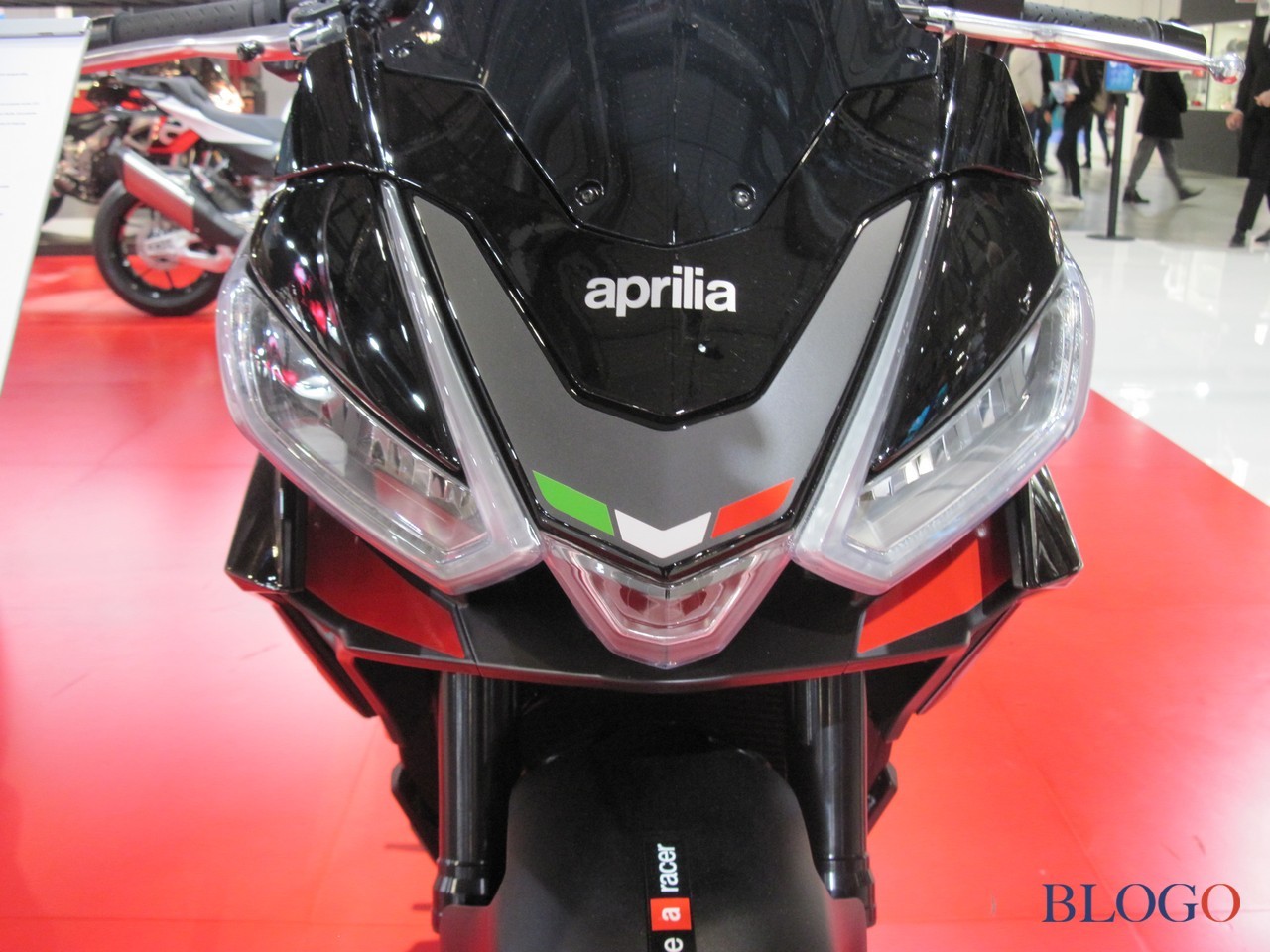 Aprilia Tuono 660 Factory | Live @ EICMA 2021