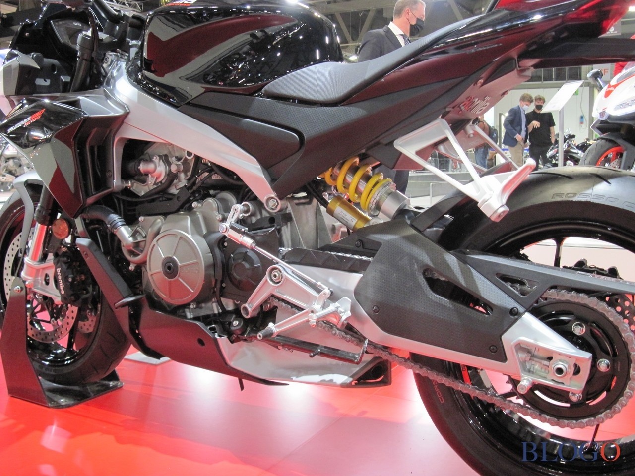 Aprilia Tuono 660 Factory | Live @ EICMA 2021