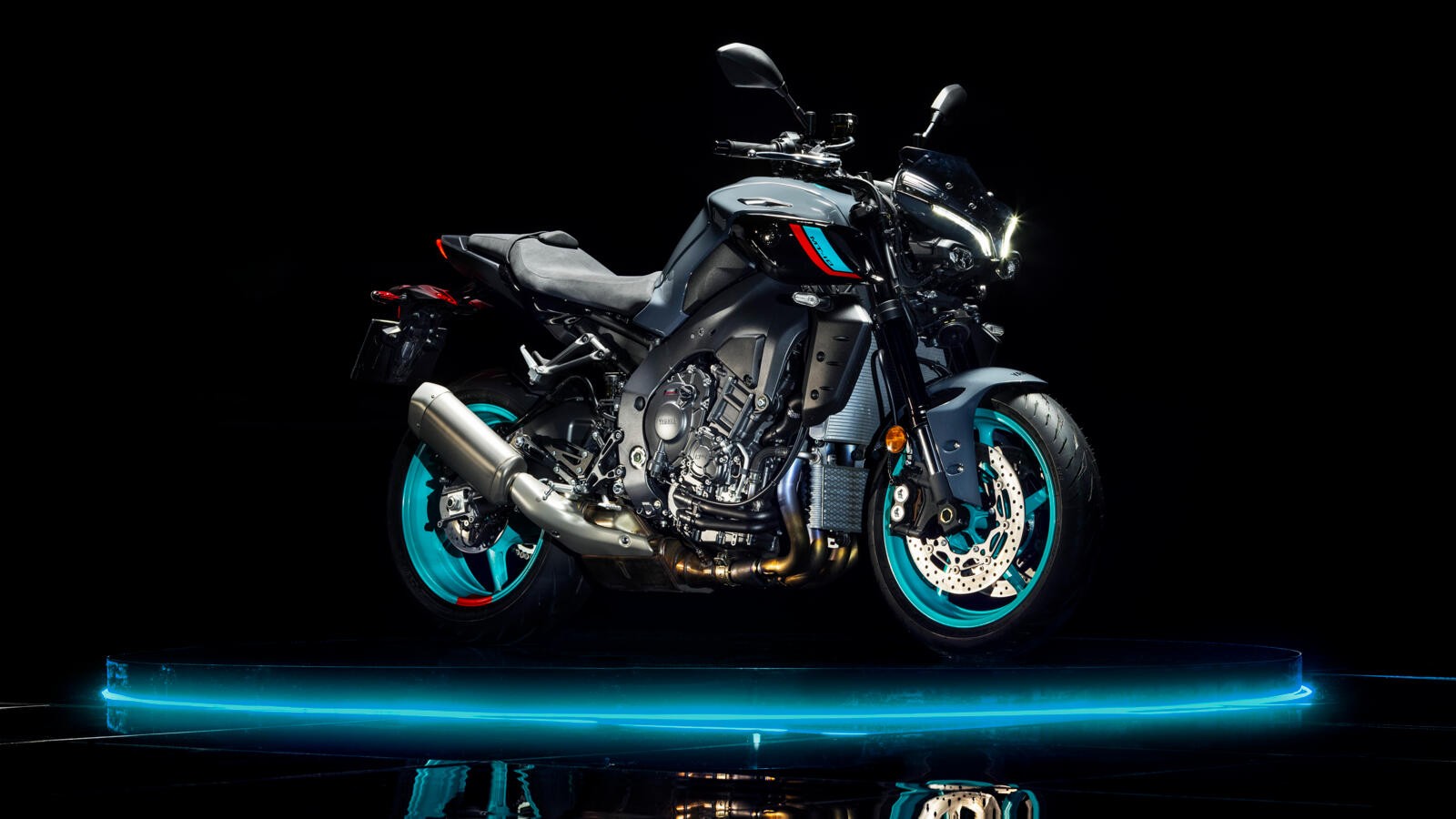 Yamaha MT-10 2022: le foto