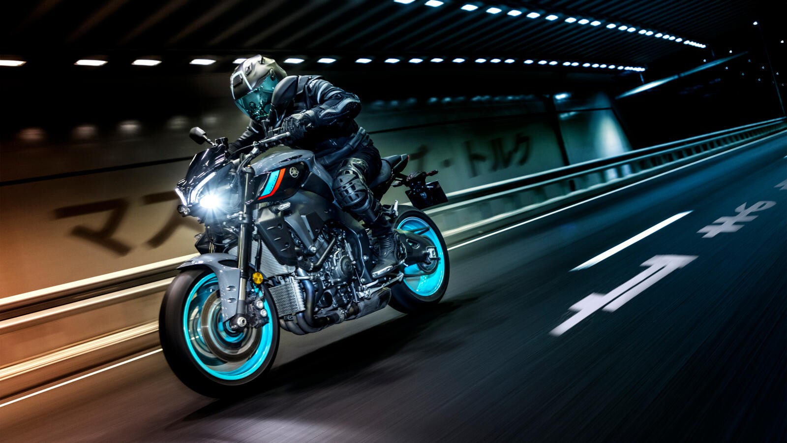 Yamaha MT-10 2022: le foto