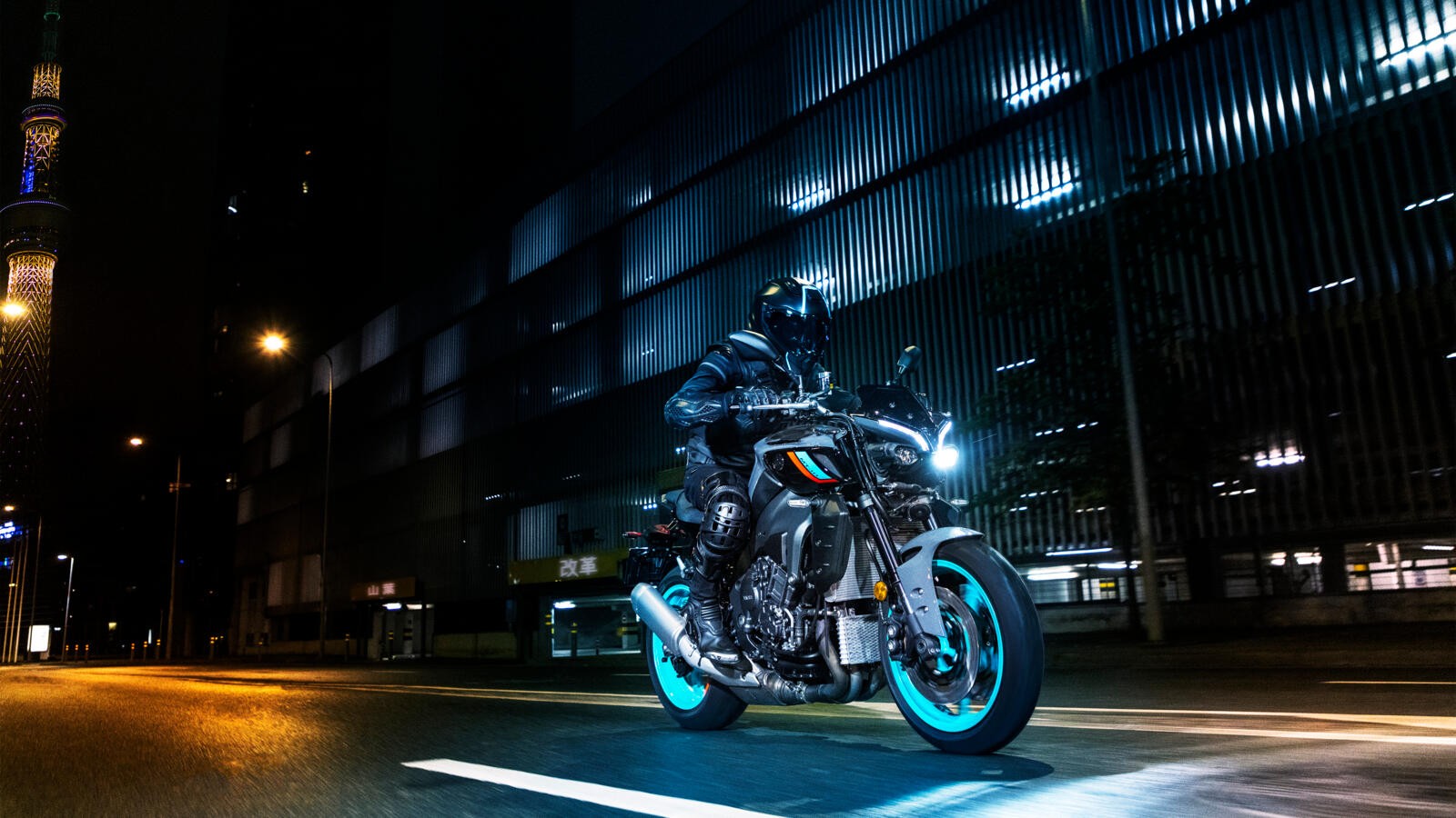 Yamaha MT-10 2022: le foto