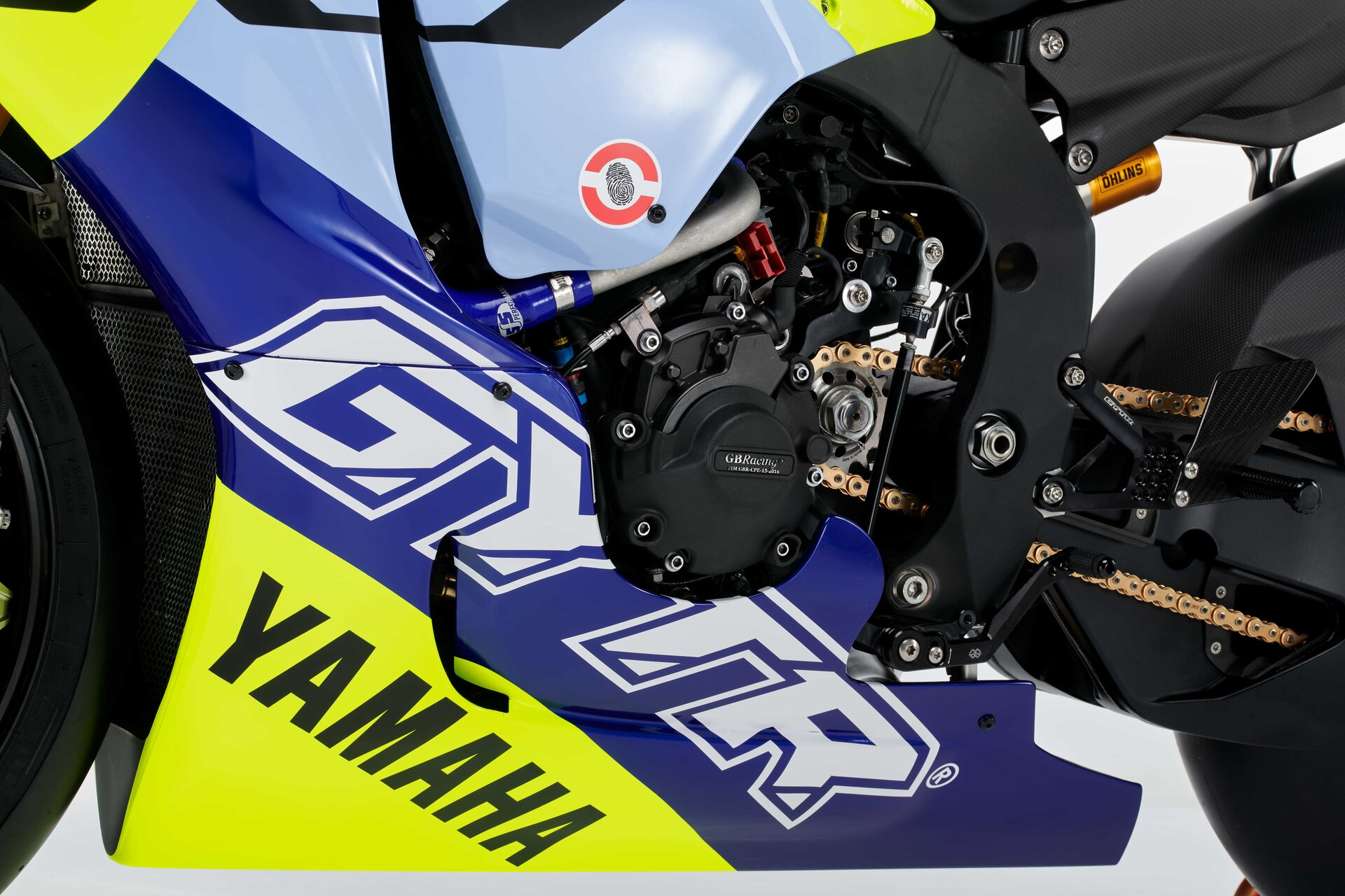 Yamaha omaggia Valentino Rossi con una speciale R1 GYTR VR46